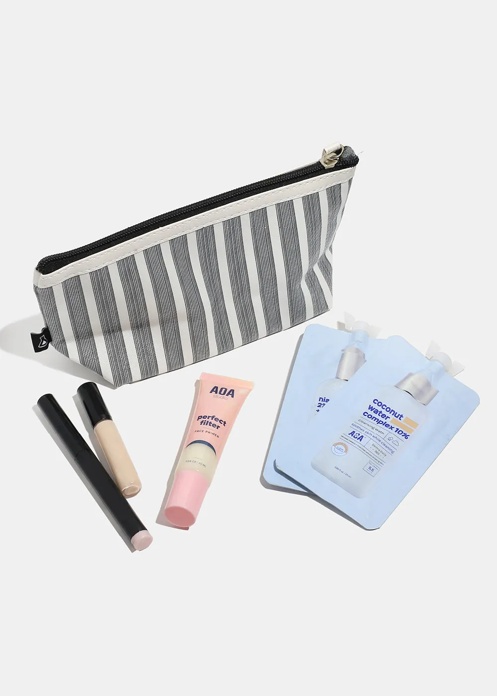 a2o Lab Makeup Pouch - Grey Stripes